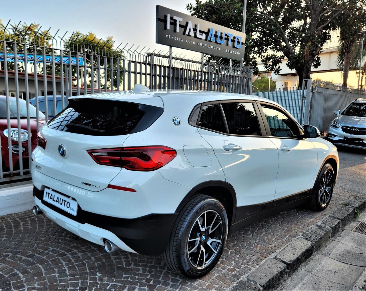 Bmw X2 sDrive18d Business