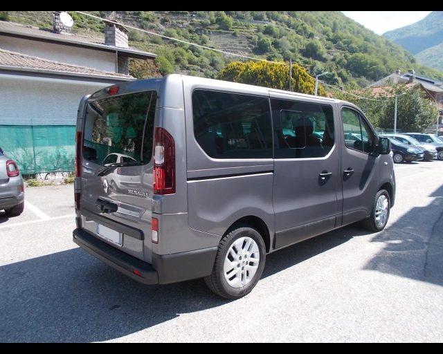 RENAULT Trafic Passenger 8 posti 1.6 dci 145cv L1H1 Intens E6