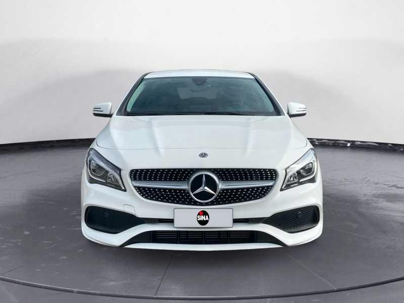 Mercedes-Benz CLA Shooting Brake 220 Premium 4matic AuTo
