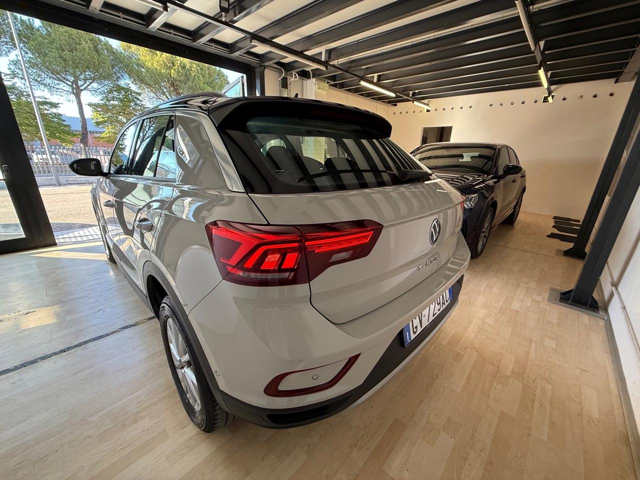 Volkswagen T-Roc 1.0 TSI Life