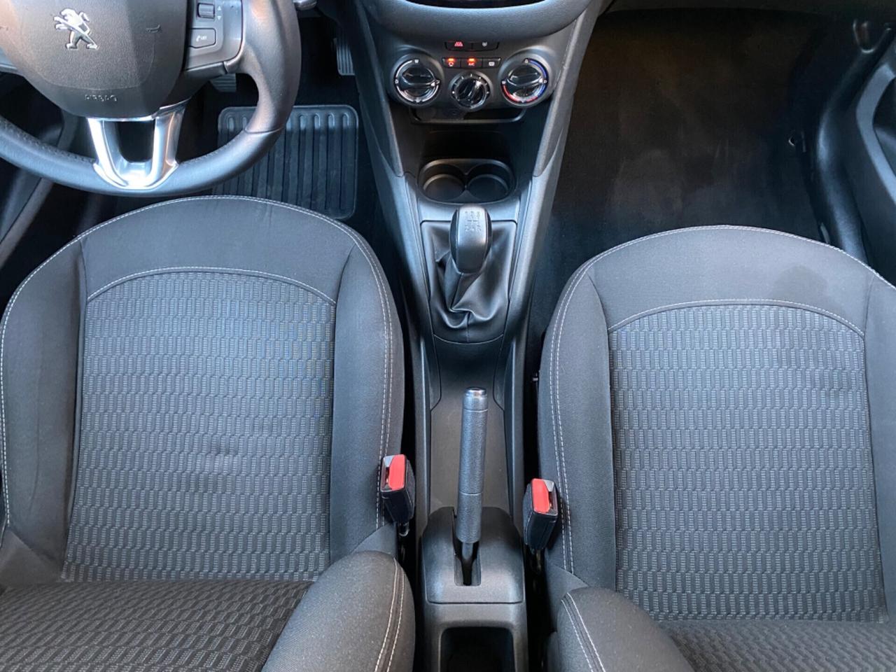 Peugeot 208 Allure 1.2 Benzina