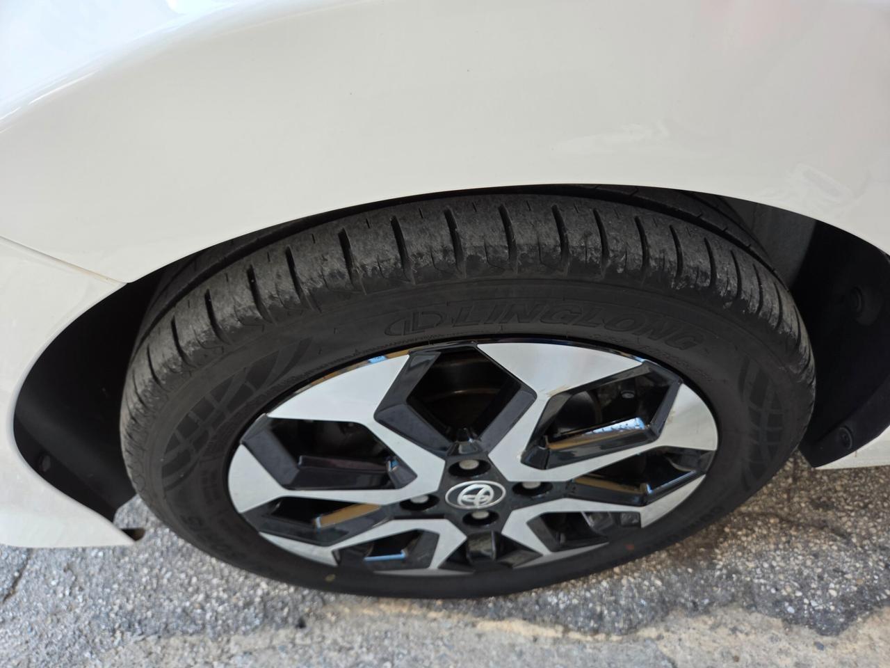 TOYOTA AYGO 1.0 BENZ 72 CV ANNO 2019 SOLI KM 80000 CERTIF