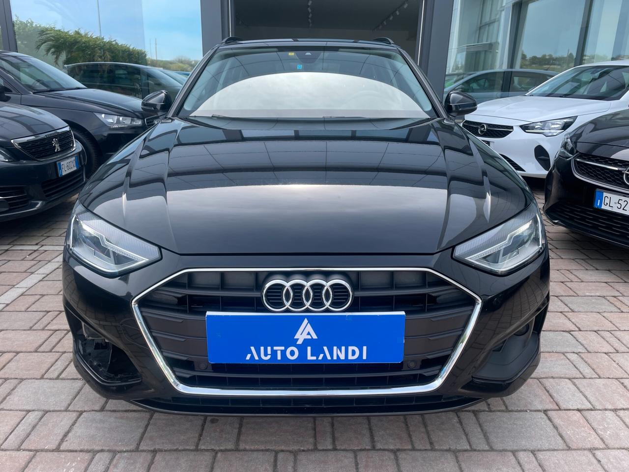 Audi A4 Avant 30 TDI/136 CV S tronic Business