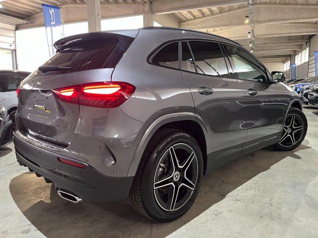 MERCEDES-BENZ GLA 200 d Autom. AMG Premium Plus NIGHT/LED MULTICOL/TELEC