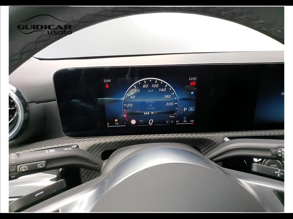 Mercedes-Benz CLA Sh.Brake - X118 2023 - CLA Shooting Brake 180 d Advanced auto