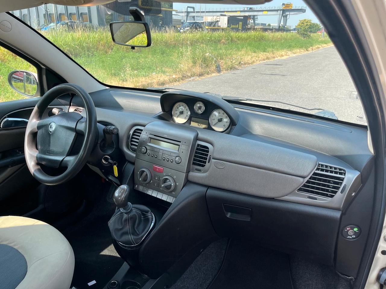 Lancia Ypsilon 1.2