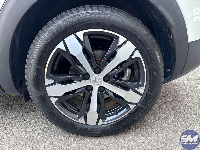 Peugeot 3008 BlueHDi 130 S&S EAT8 Allure