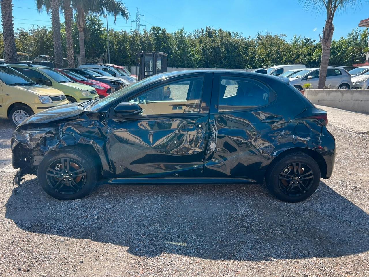 Mazda 2 1.500 HYBRID 92CV