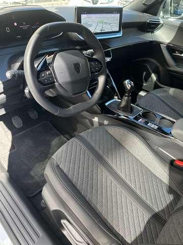 Peugeot 2008 1.2 100cv Allure+ Key Less+ Navi + Camera Ant&Post