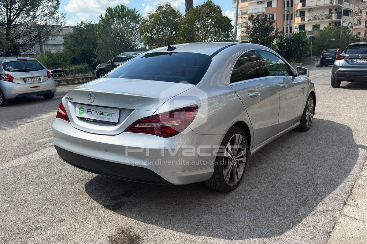 MERCEDES CLA 200 d Automatic Premium