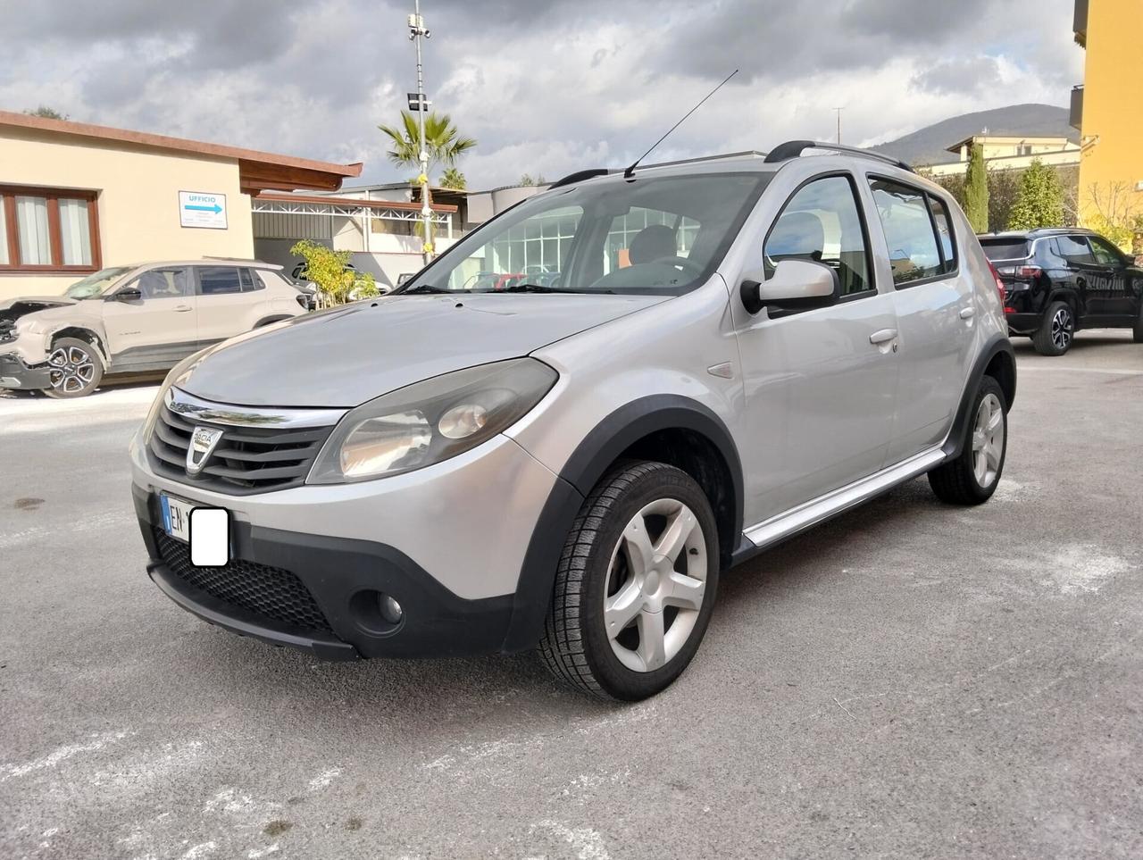 Dacia Sandero Stepway 1.6 8V GPL 85CV 2012