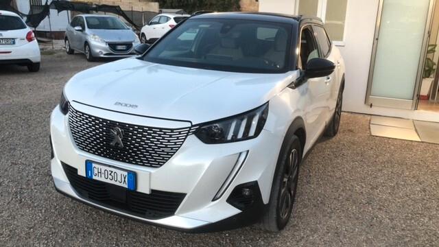 Peugeot 2008 motore elettrico 136 CV GT