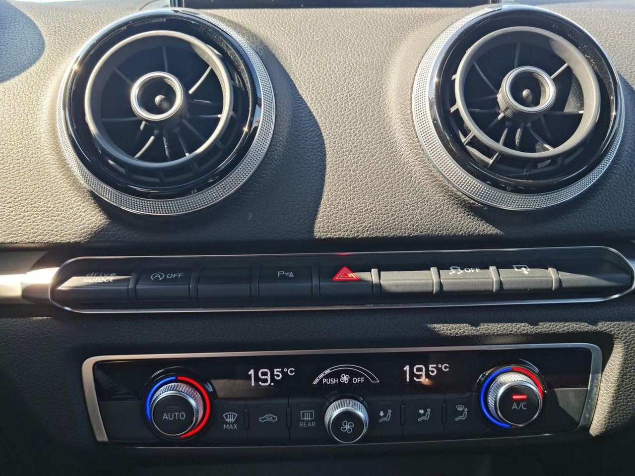 Audi A3 2.0 TDI S Line #6432