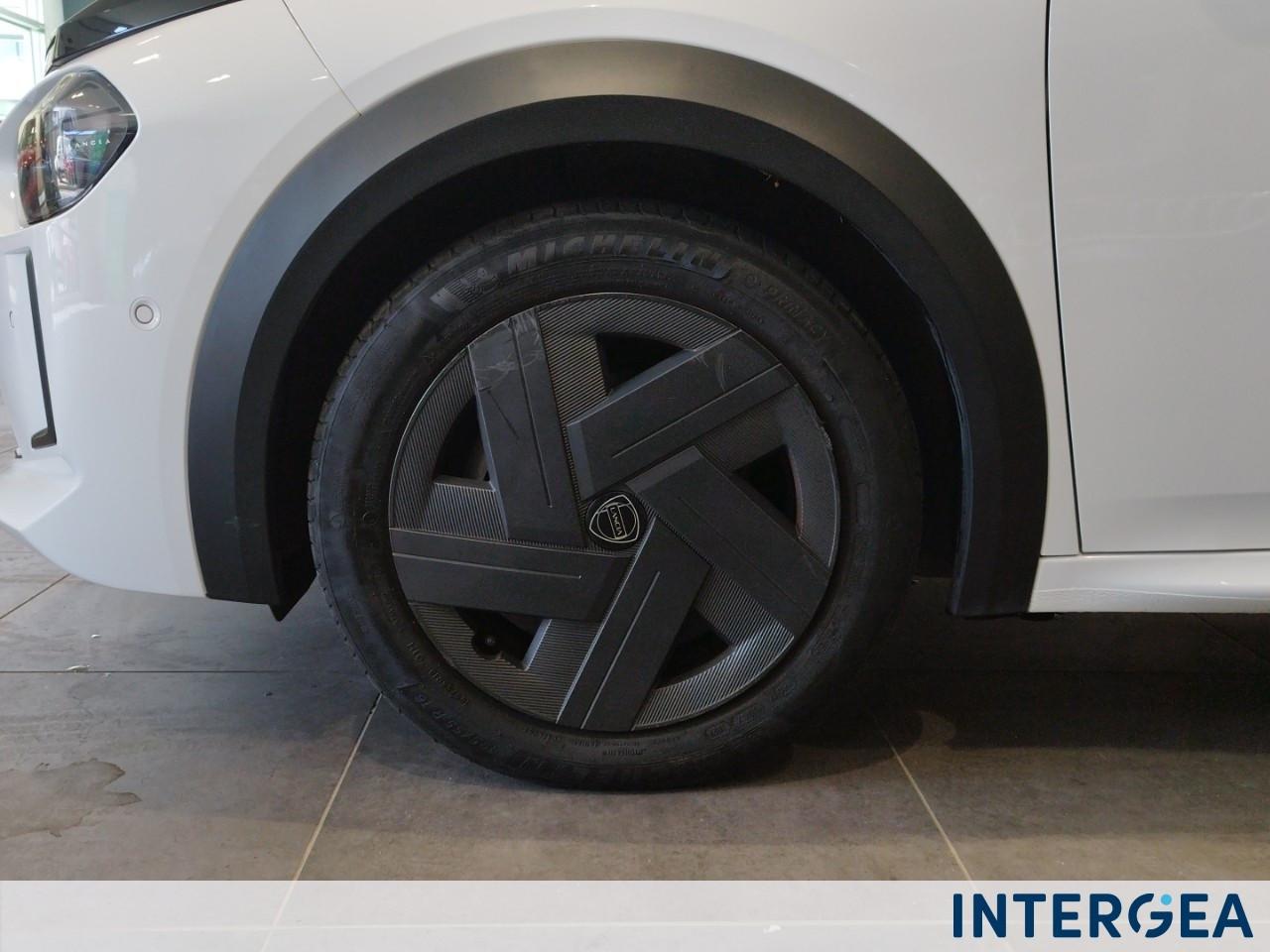 LANCIA Ypsilon 1.2 mhev 110cv e-dct