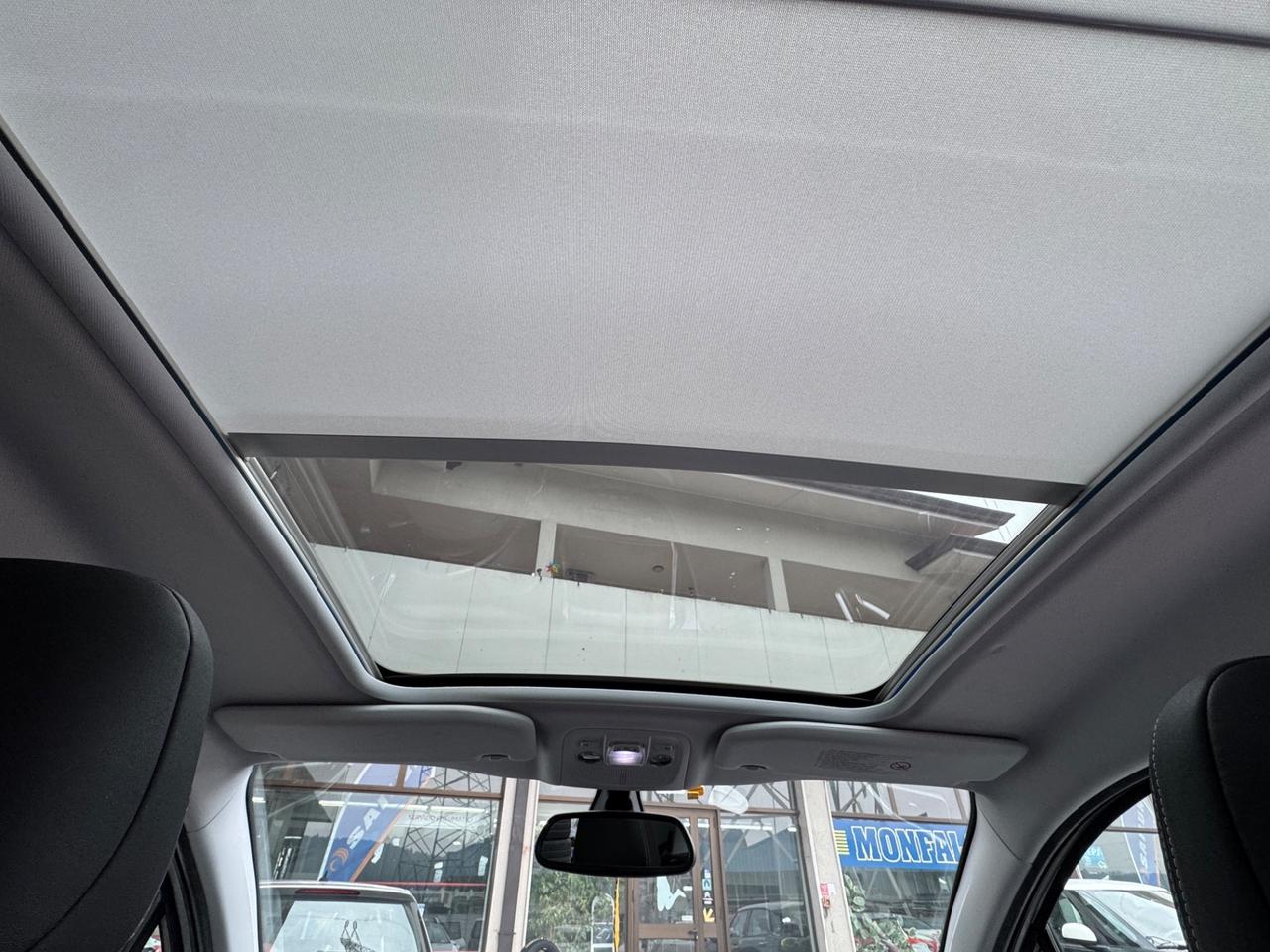 Peugeot 2008 1.6 e-HDi 115 CV Allure