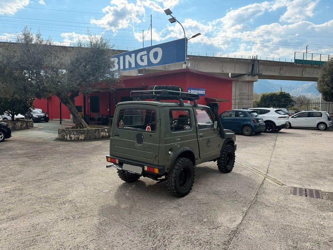Suzuki SJ Samurai SJ413 Berlina TA De Luxe