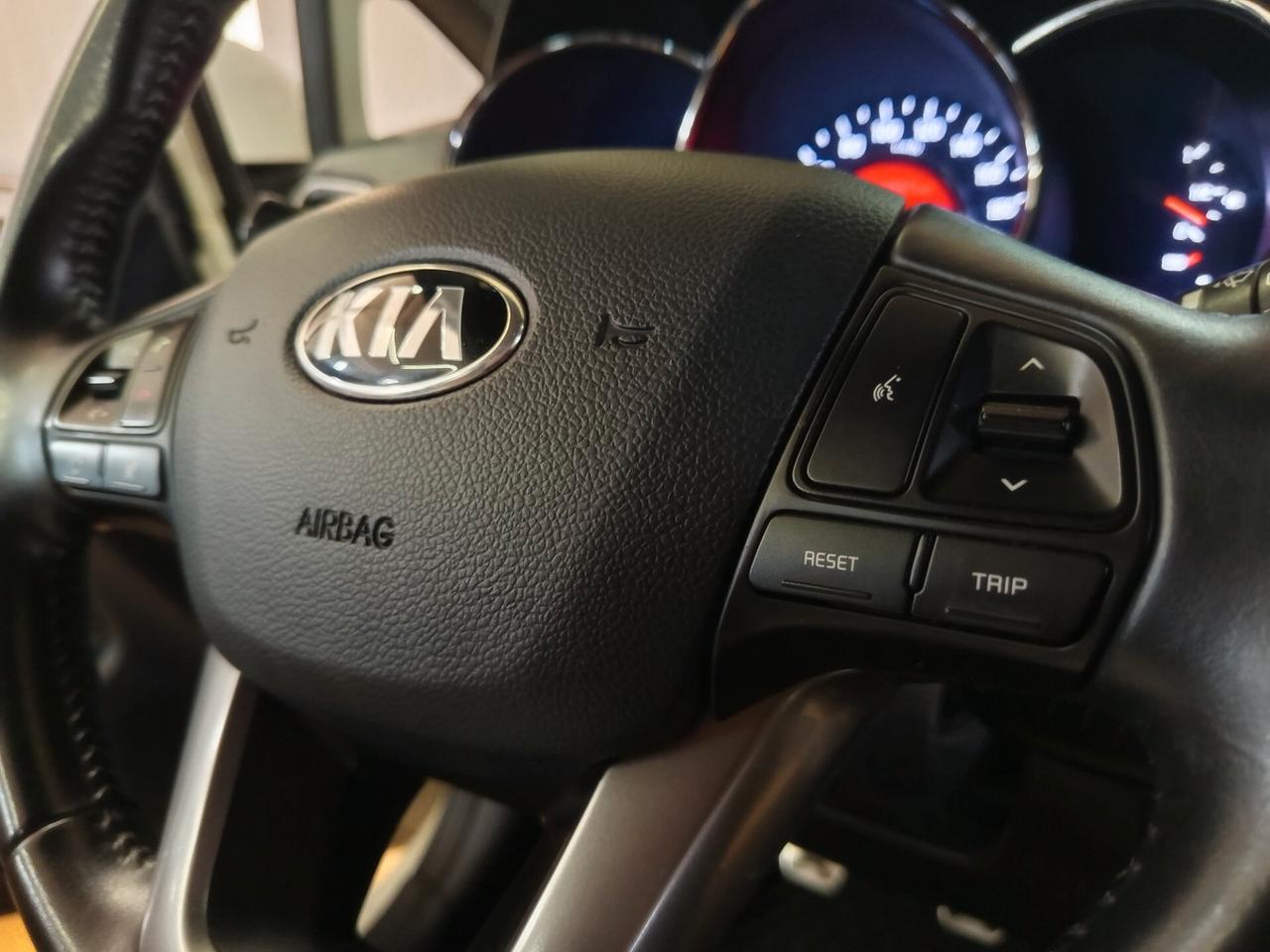 Kia Rio 1.1 CRDi 5p.S&S High Tech ok neopatentati