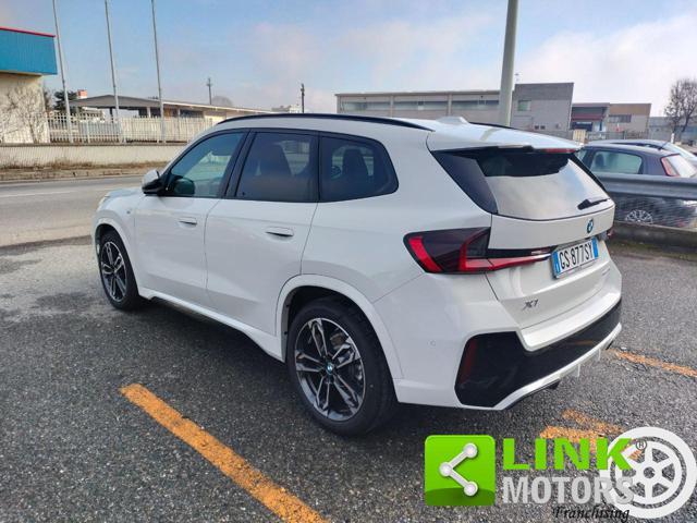 BMW X1 sDrive 20i M-SPORT