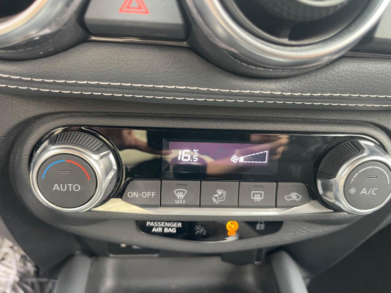Nissan Juke 1.0 DIG-T 114 CV N-Connecta 34.000 KM CERTIFICATI!!!