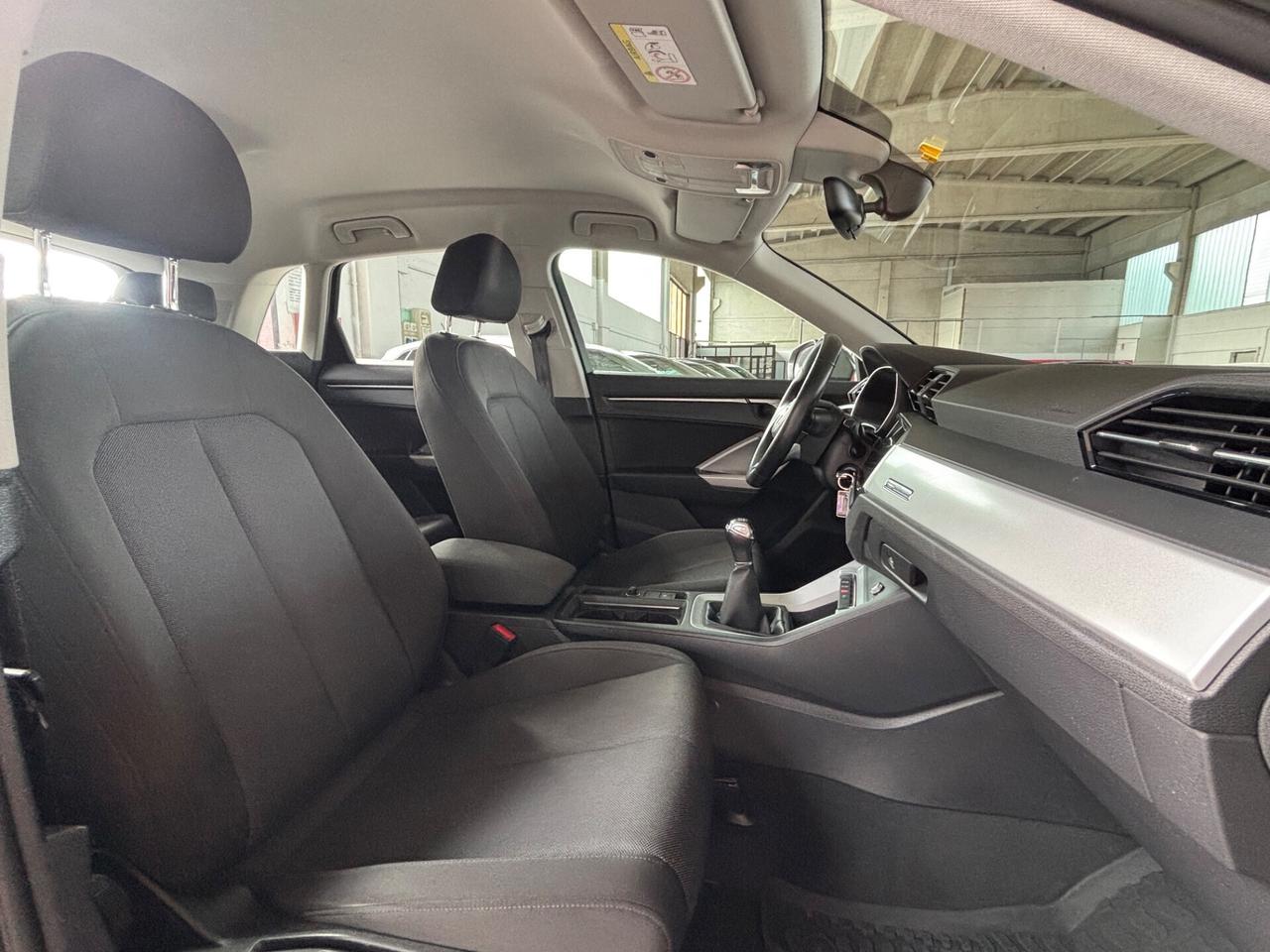 Audi Q3 35 TDI S line edition