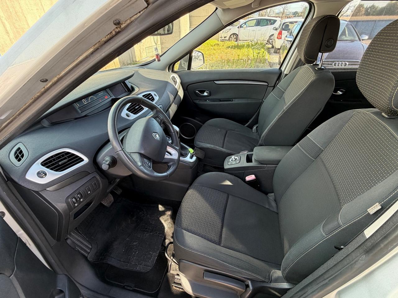 Renault Scenic Scénic 1.5 dCi 110CV EDC Dynamique