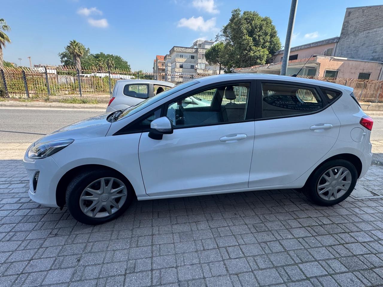 Ford Fiesta 1.5 EcoBlue 5 porte Connect