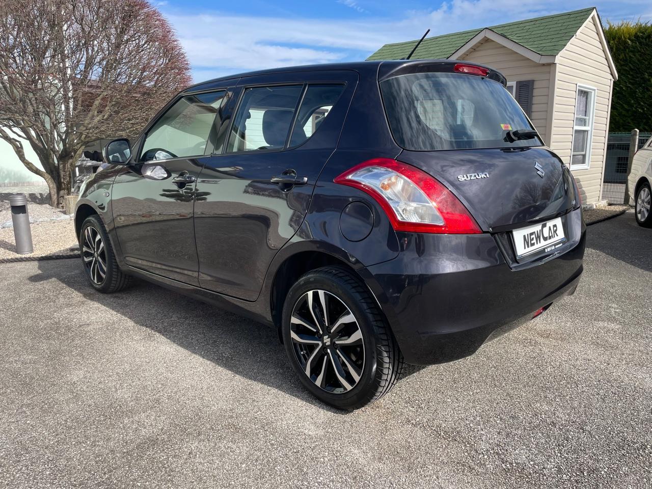 Suzuki Swift 1.2 Dualjet 4WD 5 porte B-Top