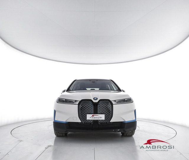 BMW iX xdrive40 Edition Essence - PER OPERATORI DEL SETTO