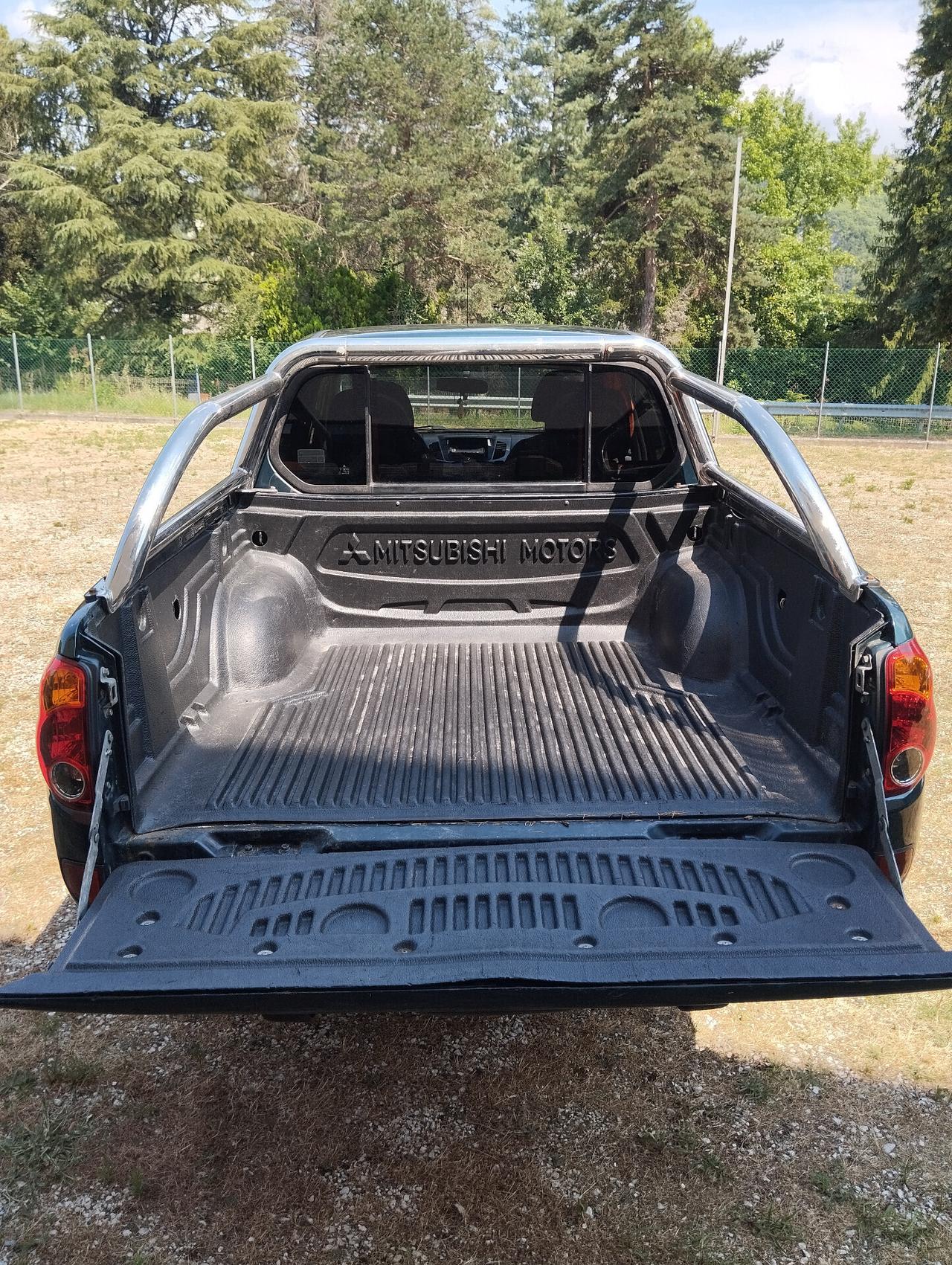 Mitsubishi L200 2.5 DI-D/136CV Double Cab Intense