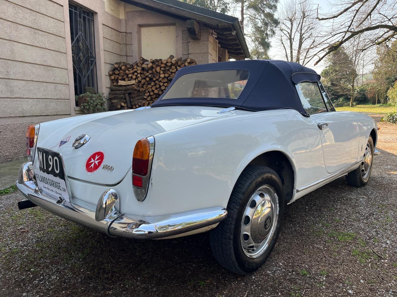 Alfa Romeo Giulia Spider
