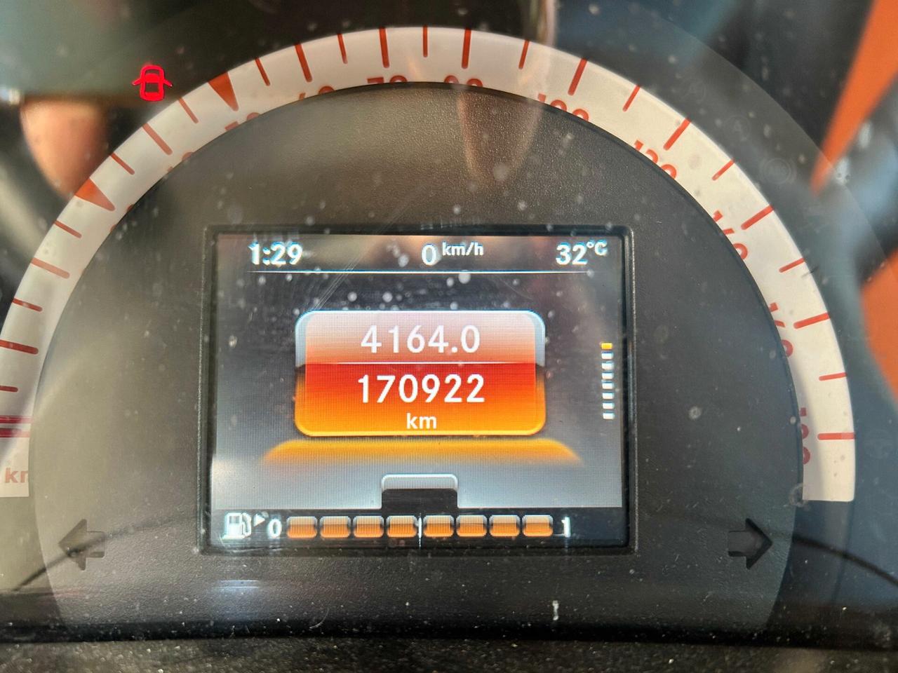 Smart ForTwo Cabrio 1.0 Benz 70CV Aut - 2016 Incidentata