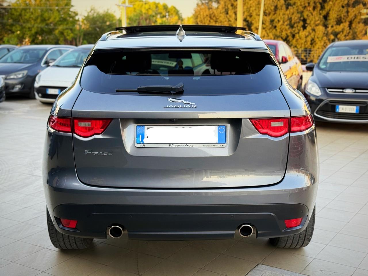 Jaguar F-Pace 3.0 D V6 300 CV AWD aut. First Edition