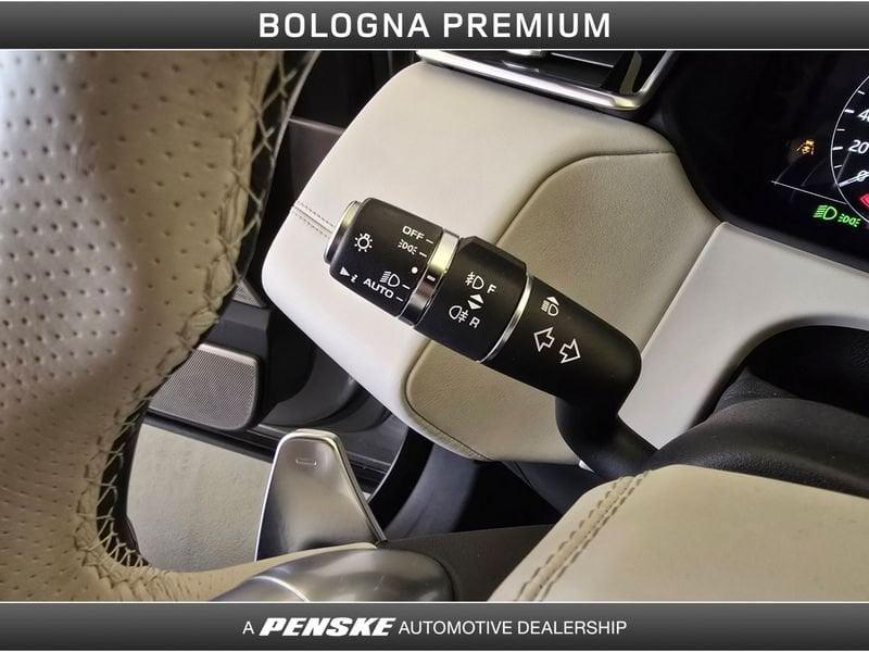 Land Rover Range Rover Velar 2.0 Si4 300 CV R-Dynamic HSE