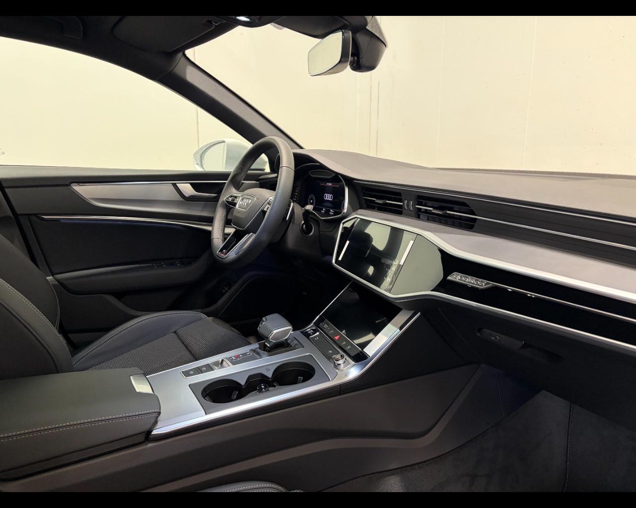 AUDI A6 AVANT 45 TDI MHEV QUATTRO S-TRONIC S LINE EDITION
