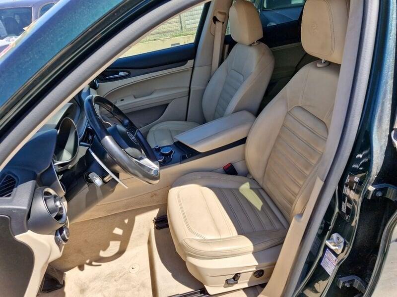 Alfa Romeo Stelvio 2017 2.2 t Business Q4 210cv auto my19