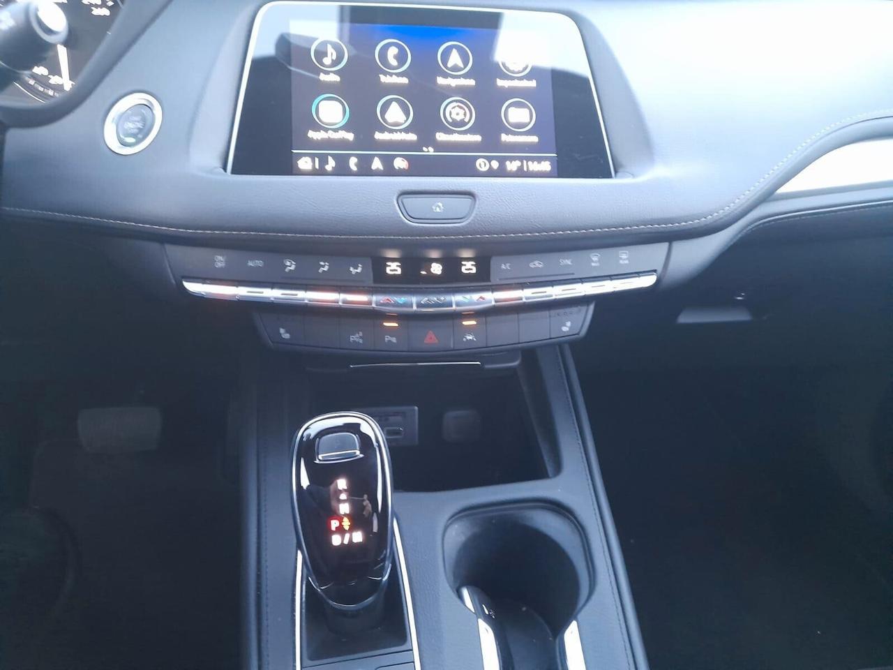 Cadillac XT4 2.0TD Premium Luxury 2022