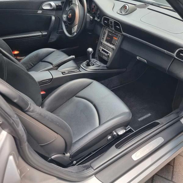 Porsche 911 Coupe 3.8 Carrera S