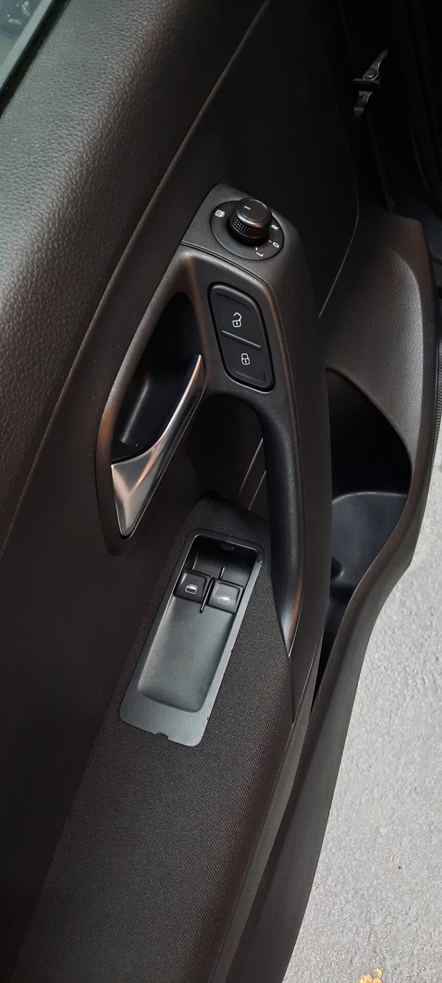 Volkswagen Polo 1.0 MPI 5p. Business Trendline