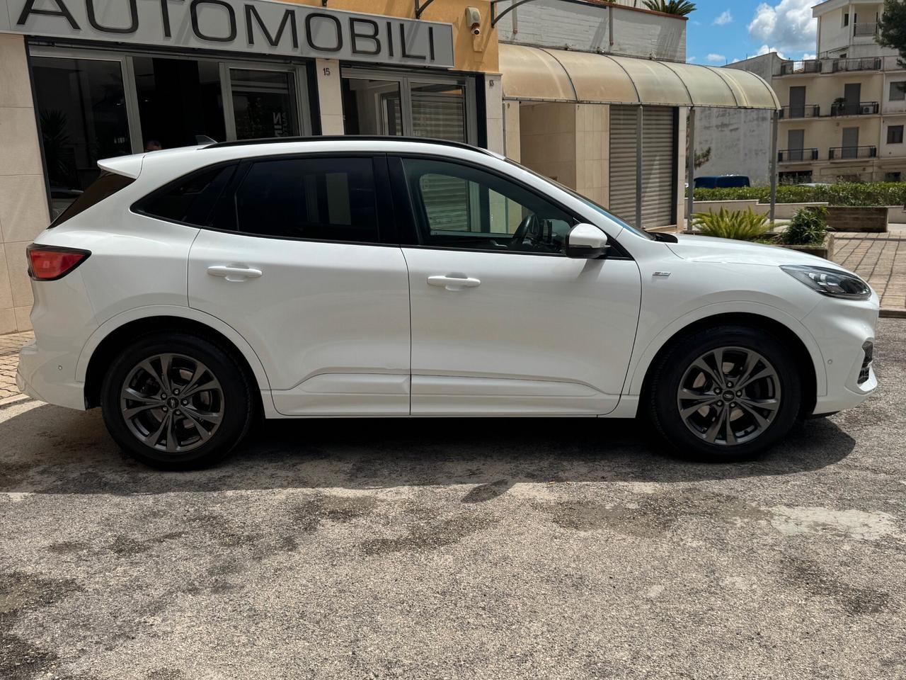 FORD KUGA 1.5 ECOBLUE 120 CV 2WD ST-LINE FULL
