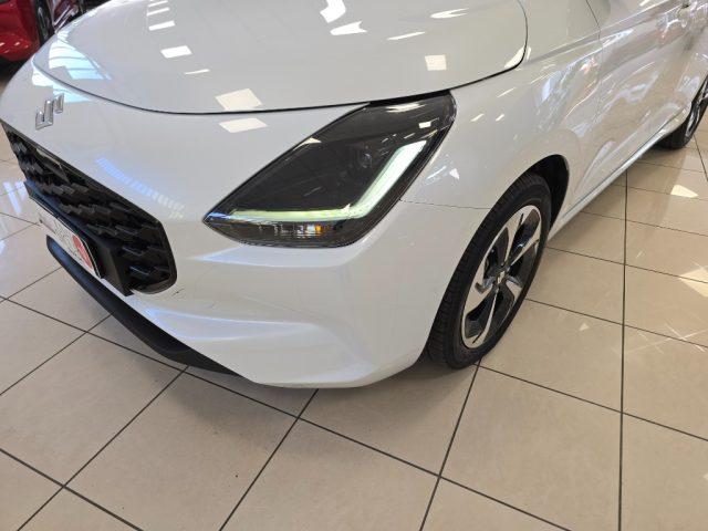 SUZUKI Swift 1.2 Hybrid Top Aziendale solo 15.300 km