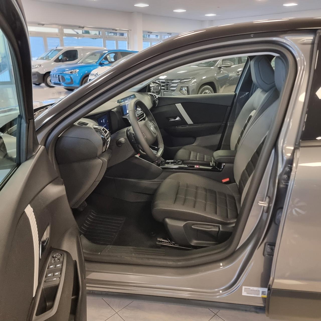 CITROEN C4 PLUS 1.2 BZ 130cv/96kw EAT8 cambio automatico