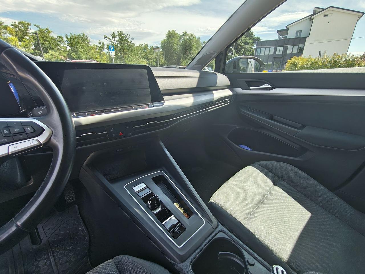 Volkswagen Golf Life 1.5 eTSI MHEV #11253