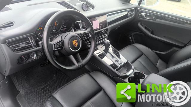 PORSCHE Macan 2.0 T SPORT CHRONO