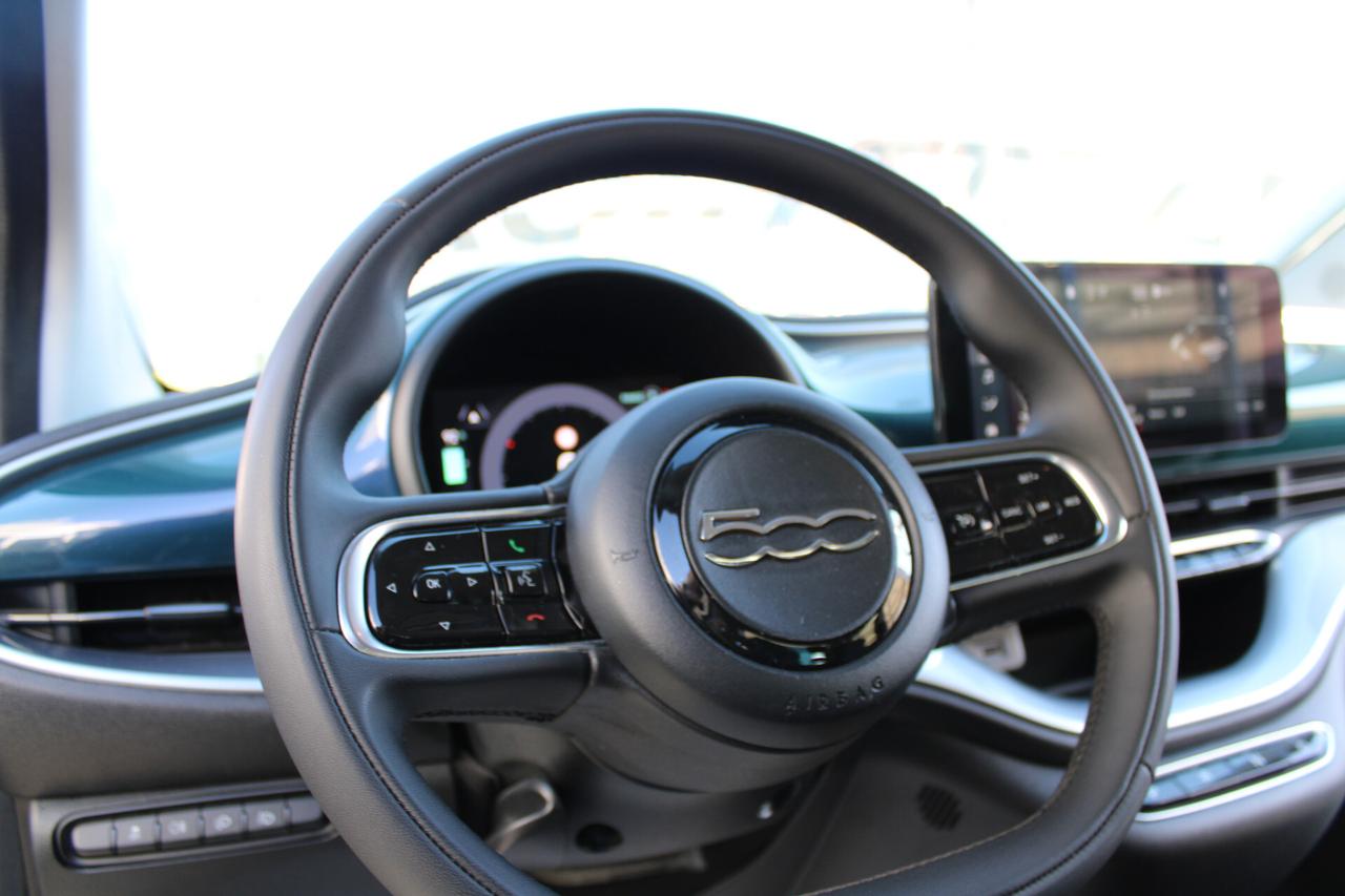 Fiat 500 500e Berlina 42 kWh Icon