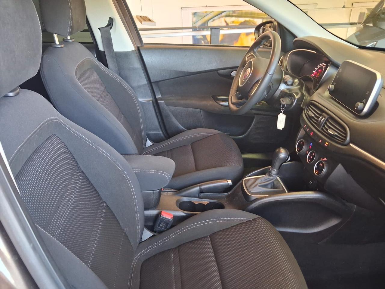 Fiat Tipo 1.6 Mjt SW LOUNGE DCT
