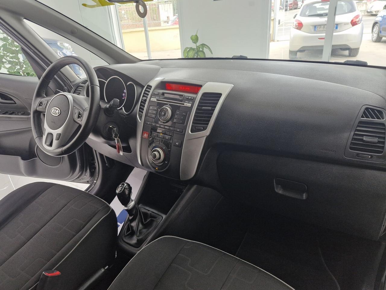 KIA VENGA 1.4 CRDi 90CV Cool
