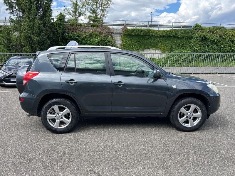 Toyota RAV4 RAV4 2.2 D-4D 136 CV Sol