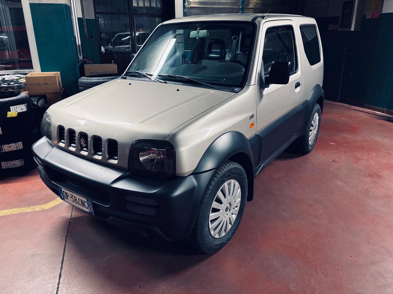 Suzuki Jimny 1.3i 16V cat 4WD JX