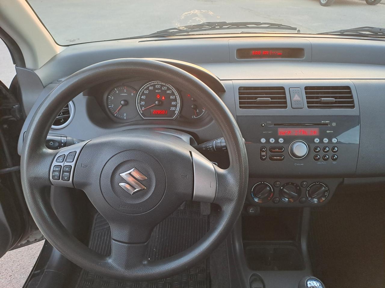 Suzuki Swift 1.3 DDiS 75CV DPF 5p. GL