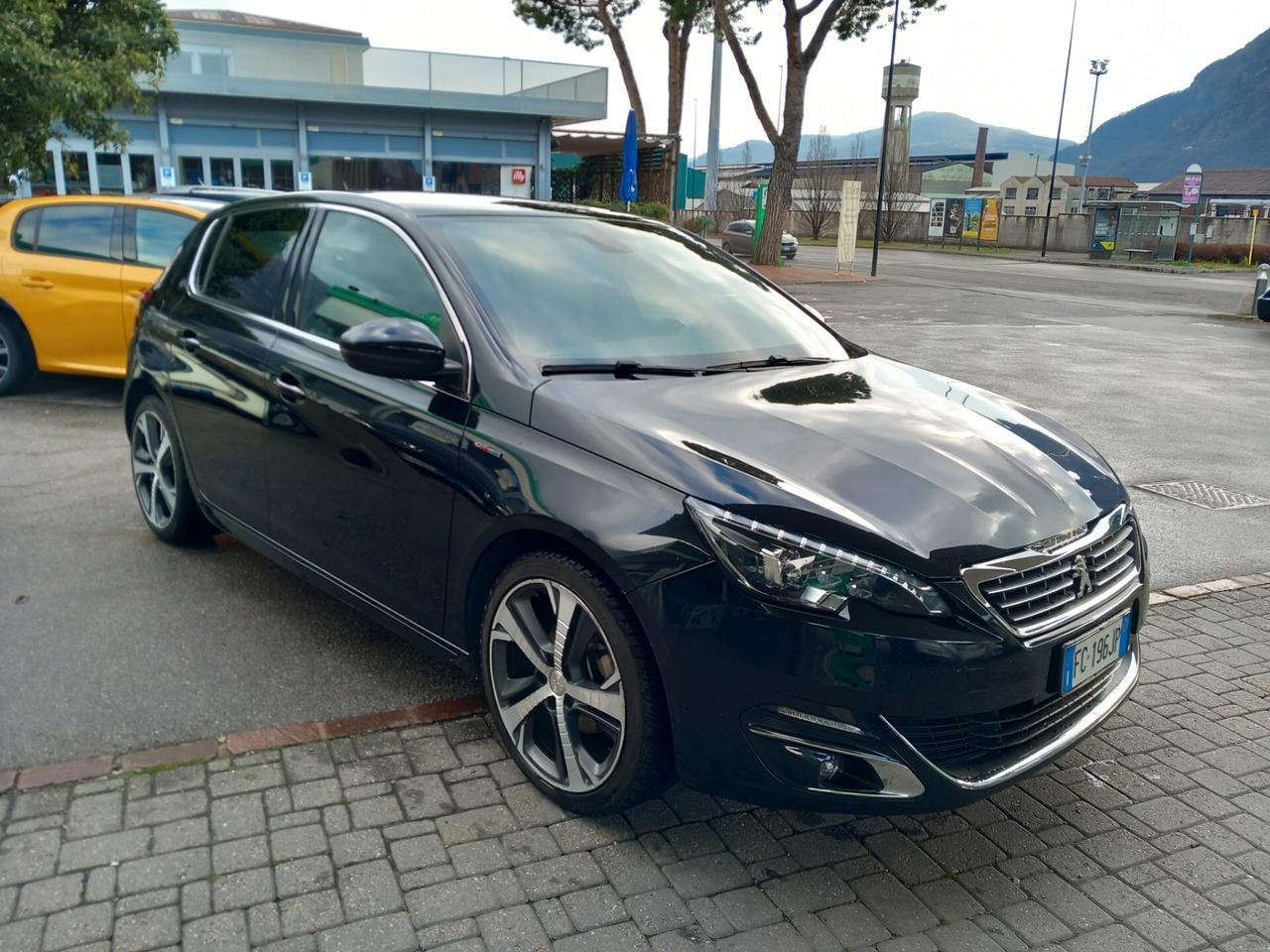 Peugeot 308 Hdi 120 Cv EAT6 GT Line